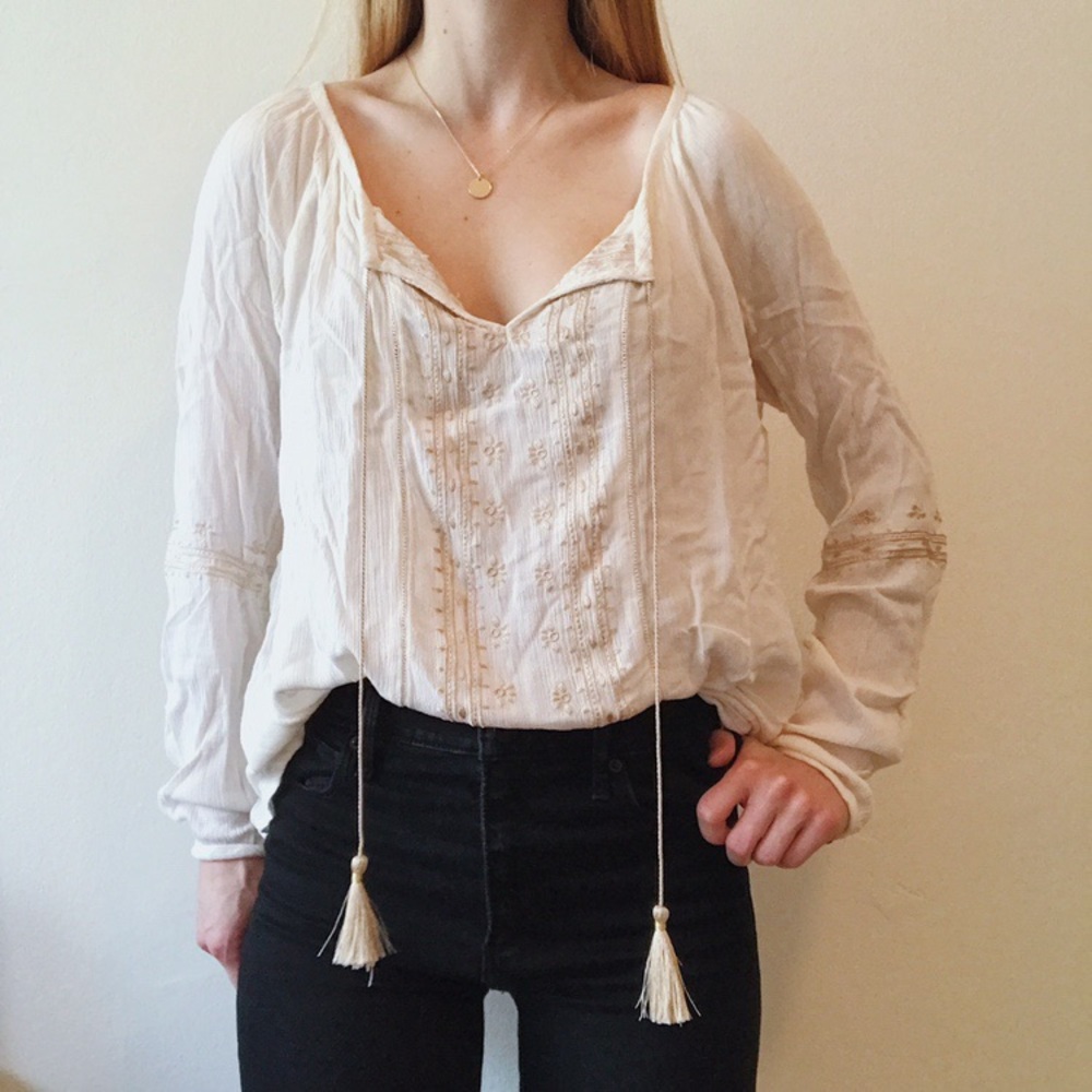 Knox Rose White Boho Peasant Top L/S Tassles XS